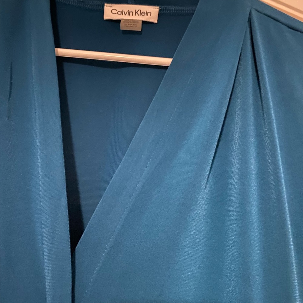 Calvin Klein Teal V-Neck Blouse - Picture 4 of 4